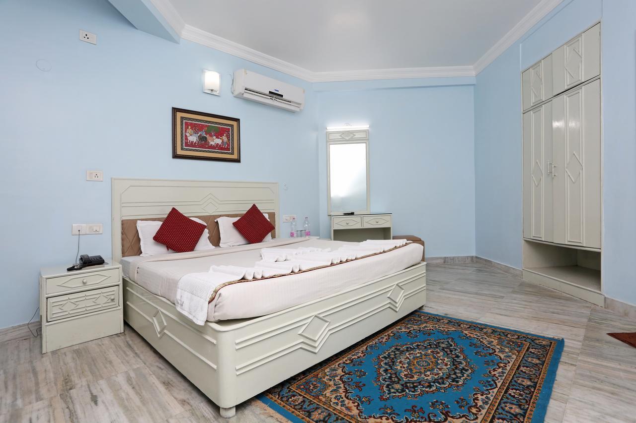 Hotel Niladri Пурі Екстер'єр фото