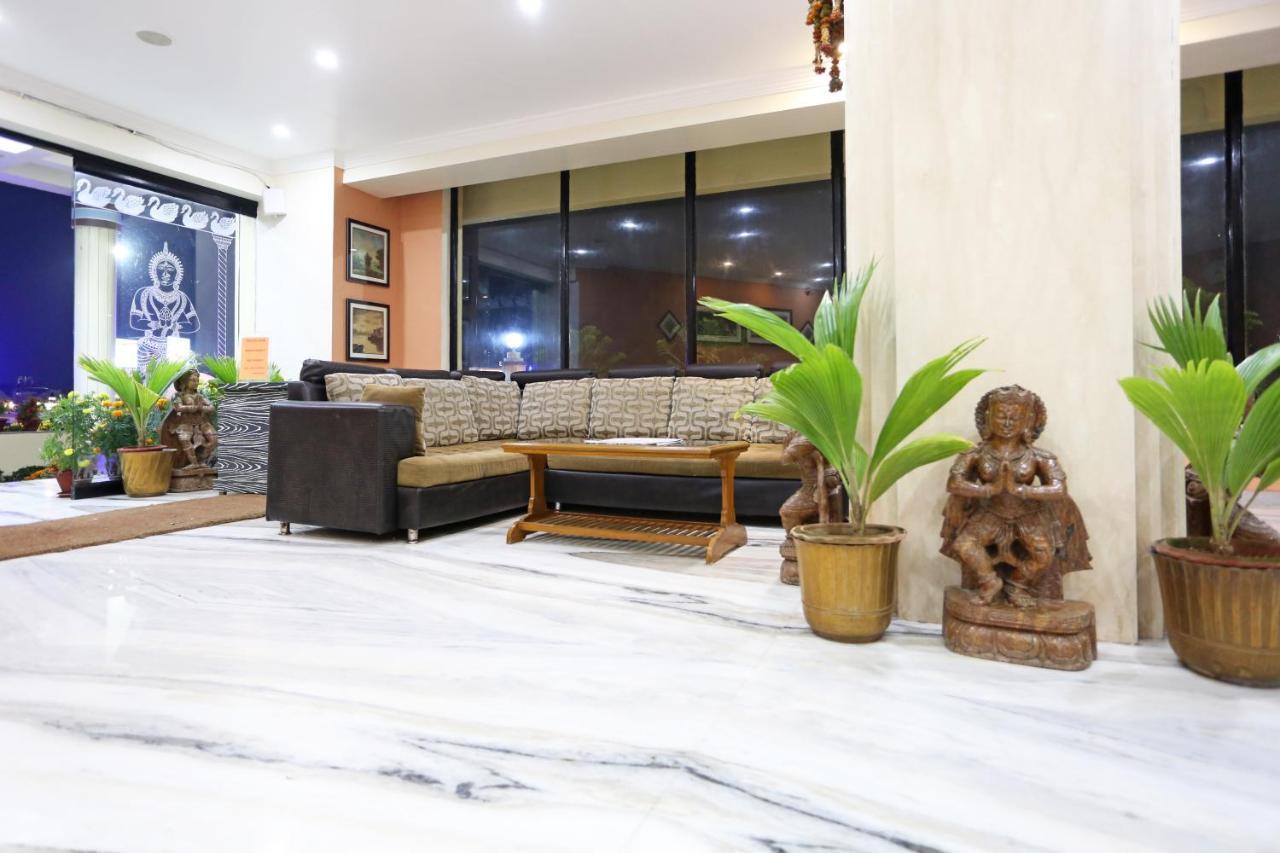 Hotel Niladri Пурі Екстер'єр фото
